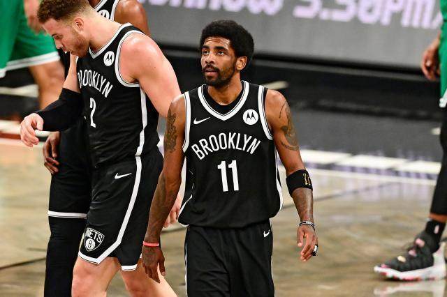 球员之间的 球员之间的