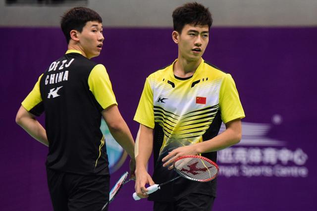 的表现与其 的表现与其