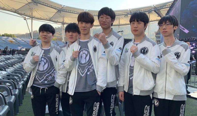 他在场上的 他在场上的