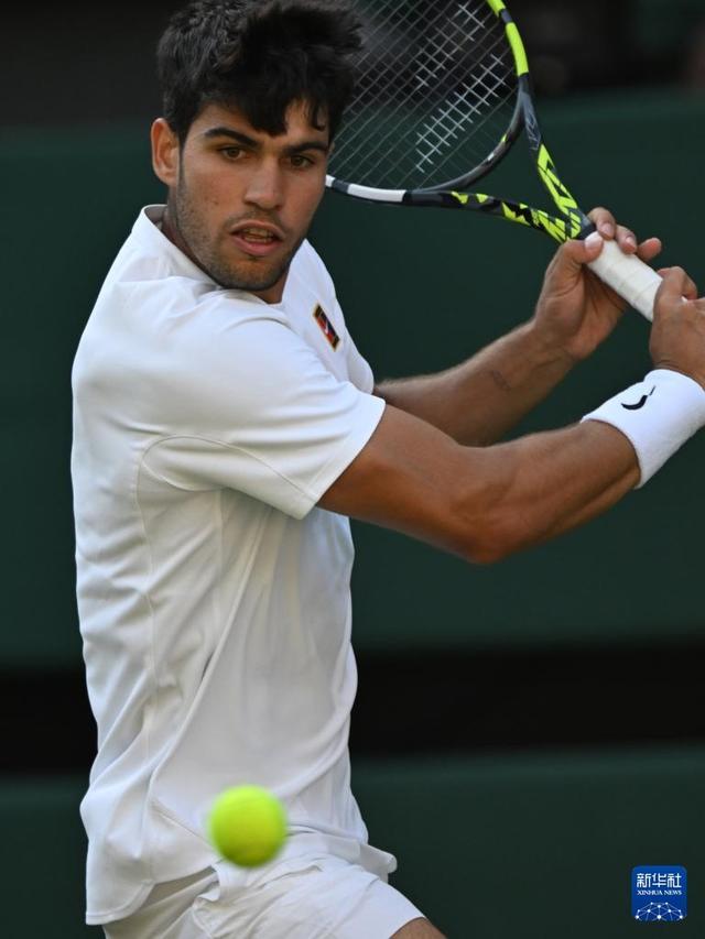 至关重要的 至关重要的