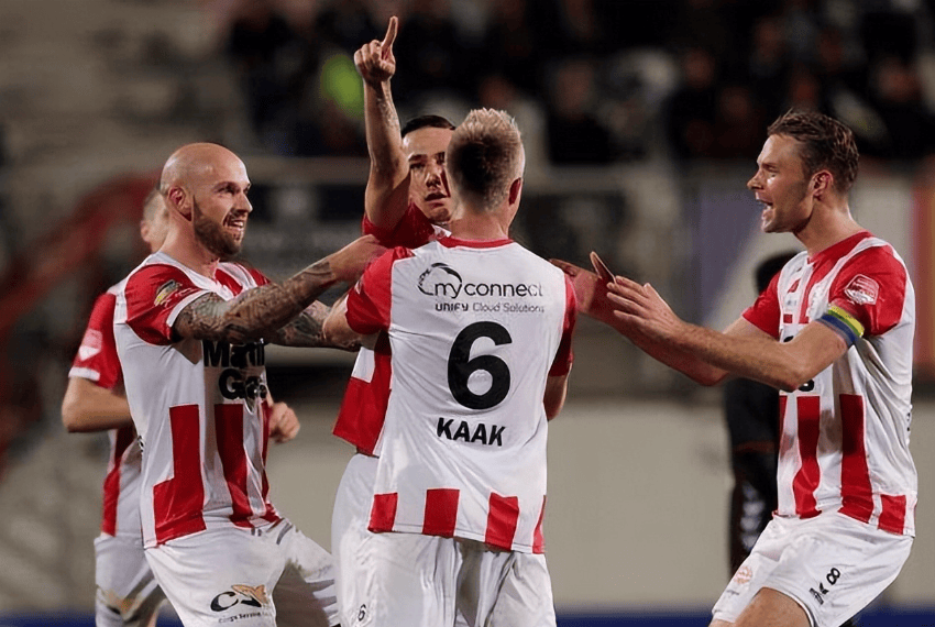 冬季旅游的 冬季旅游的