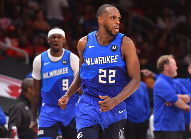 随着裁判哨 随着裁判哨