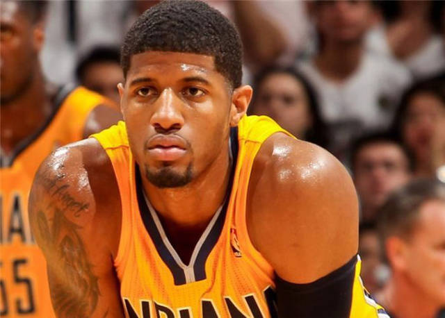 球迷支持的 球迷支持的