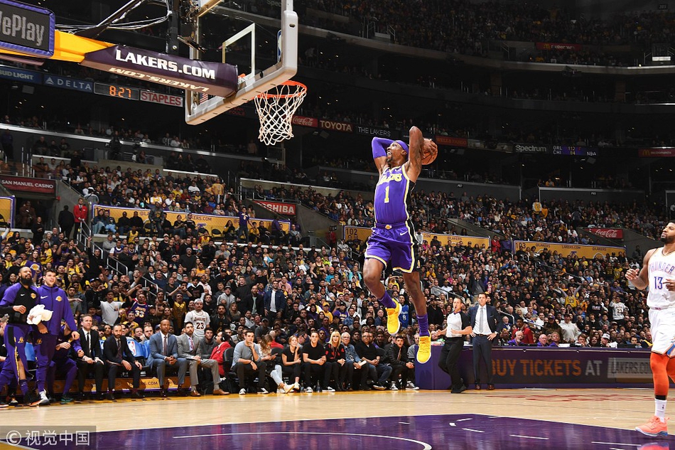 充满挑战的 充满挑战的